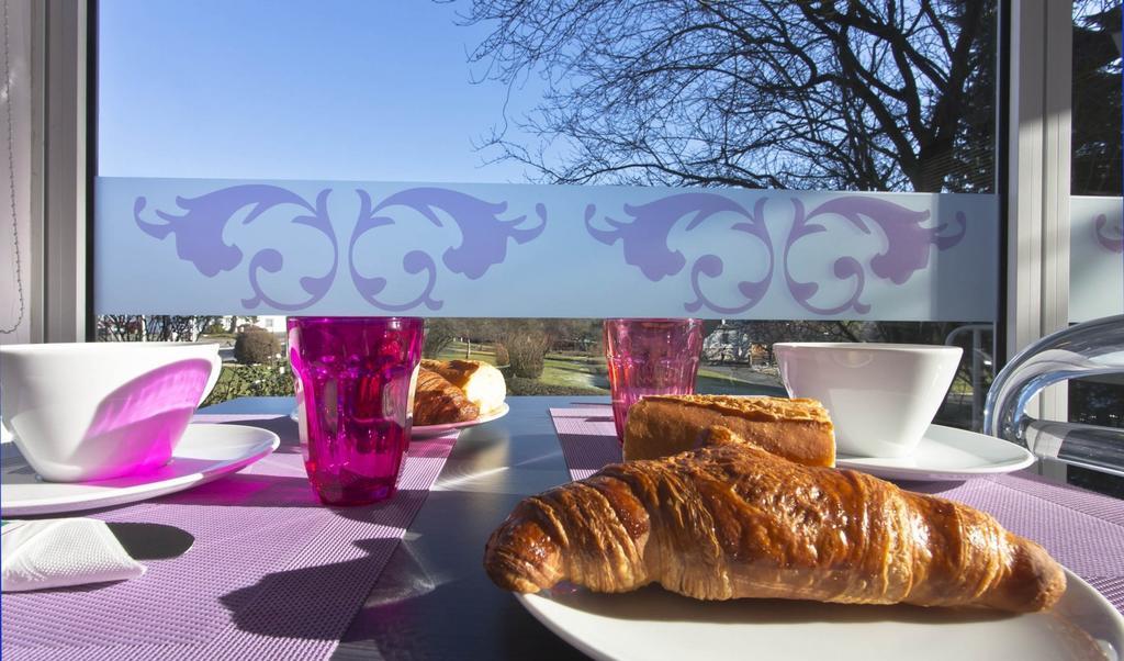 Tourhotel Blois La Chaussée-Saint-Victor Екстериор снимка