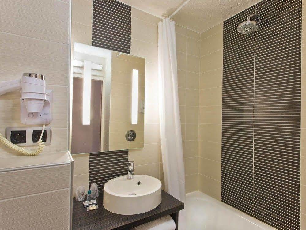 Tourhotel Blois La Chaussée-Saint-Victor Екстериор снимка