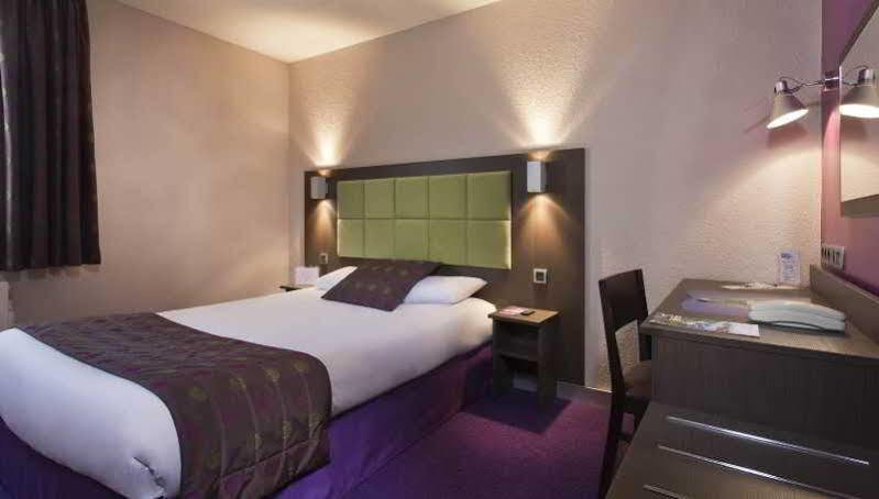 Tourhotel Blois La Chaussée-Saint-Victor Екстериор снимка